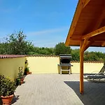 Villa Teleki بيت ضيافة