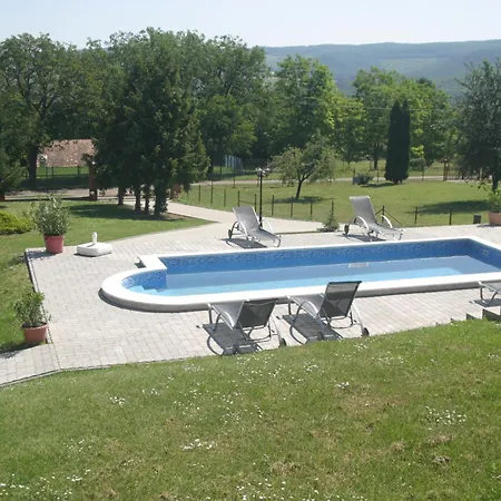 بيت ضيافة Villa Teleki Teleki